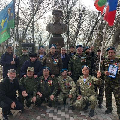 Воины-интернационалисты Кизилюрта приняли участие в открытии памятника Василию Маргелову