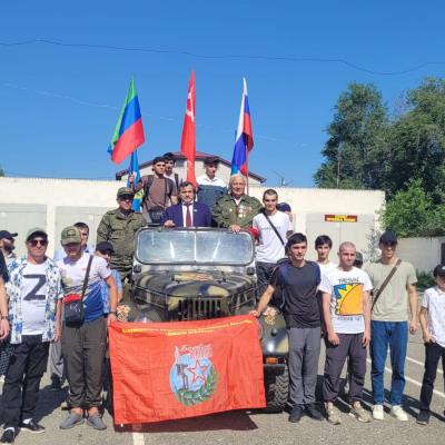20 новобранцев из Кизилюрта пополнили ряды Вооруженных Сил России